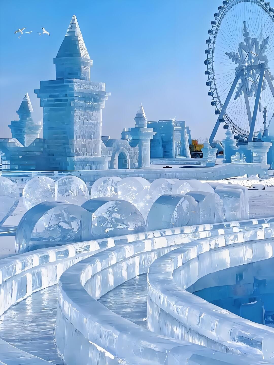 来呼伦贝尔盛夏也能玩转冰雪