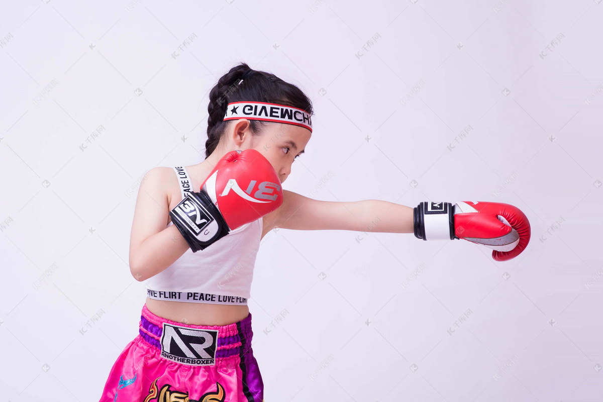 搏击在更广阔的风浪之上——第50届武汉7·16渡江节见闻